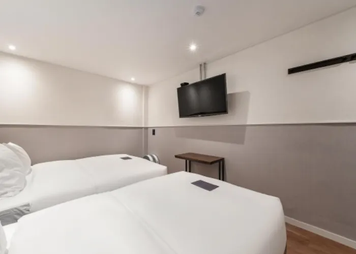 Motel Just