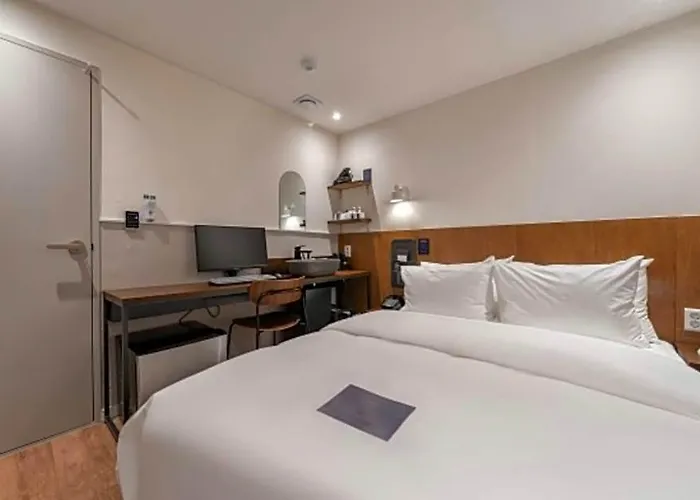 Motel Just