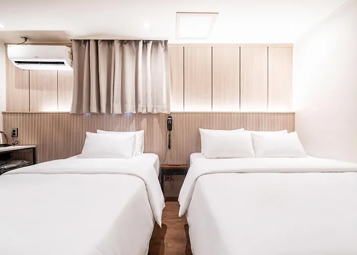 Motel Just